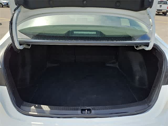 Vehicle image 22 of 29