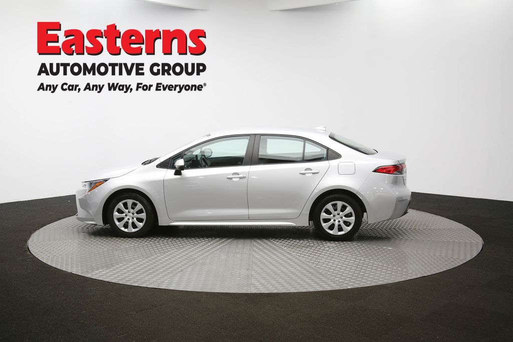 Vehicle image 35 of 61