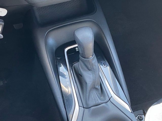 Vehicle image 21 of 21