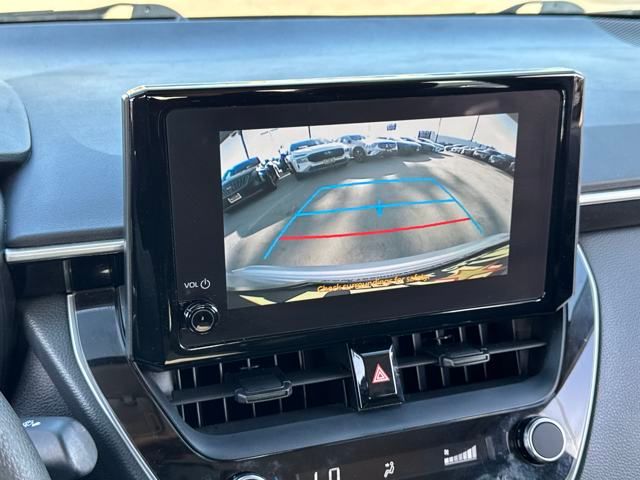 Vehicle image 14 of 26