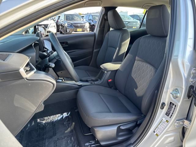 Vehicle image 5 of 26