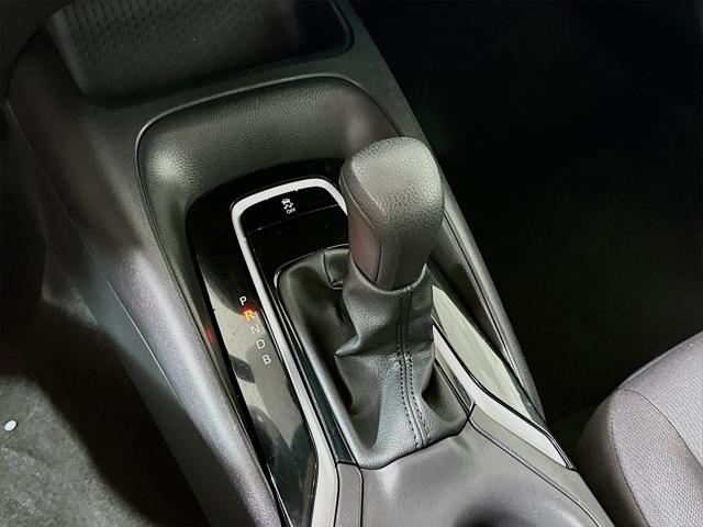 Vehicle image 14 of 23