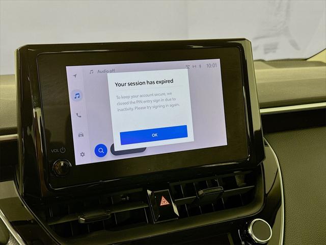 Vehicle image 12 of 23