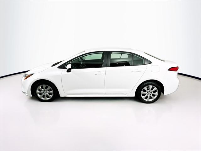 Vehicle image 6 of 23