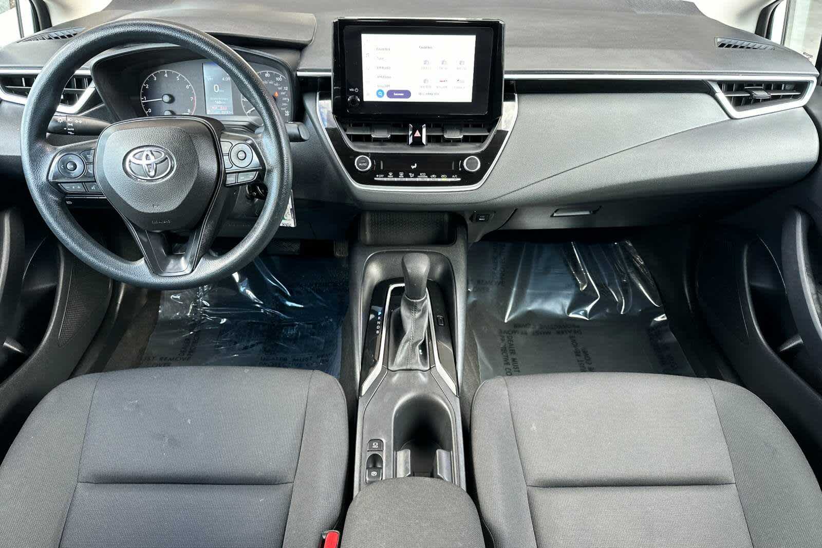 Vehicle image 9 of 31