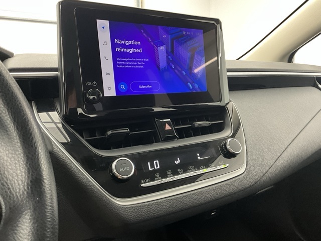 Vehicle image 18 of 31