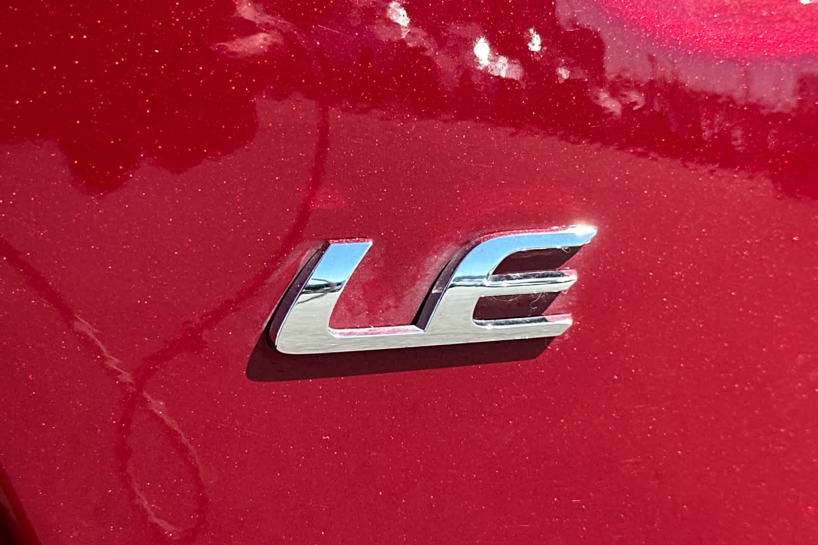 Vehicle image 30 of 32