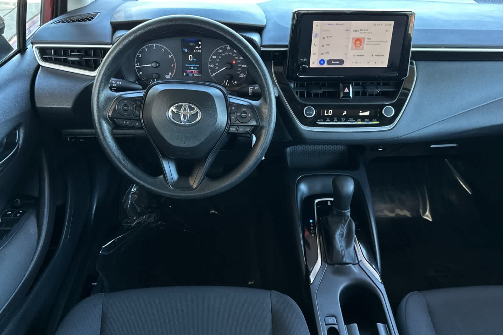 Vehicle image 15 of 32