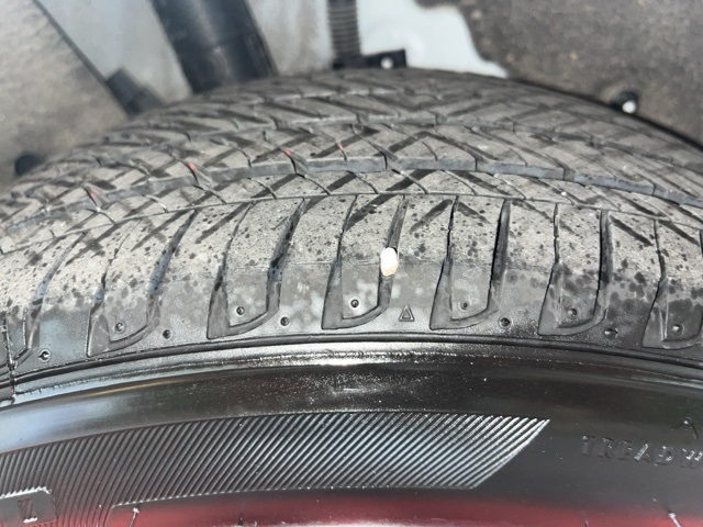 Vehicle image 35 of 43