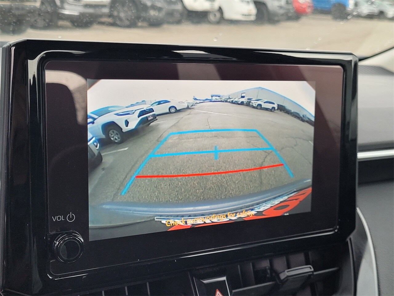 Vehicle image 19 of 25