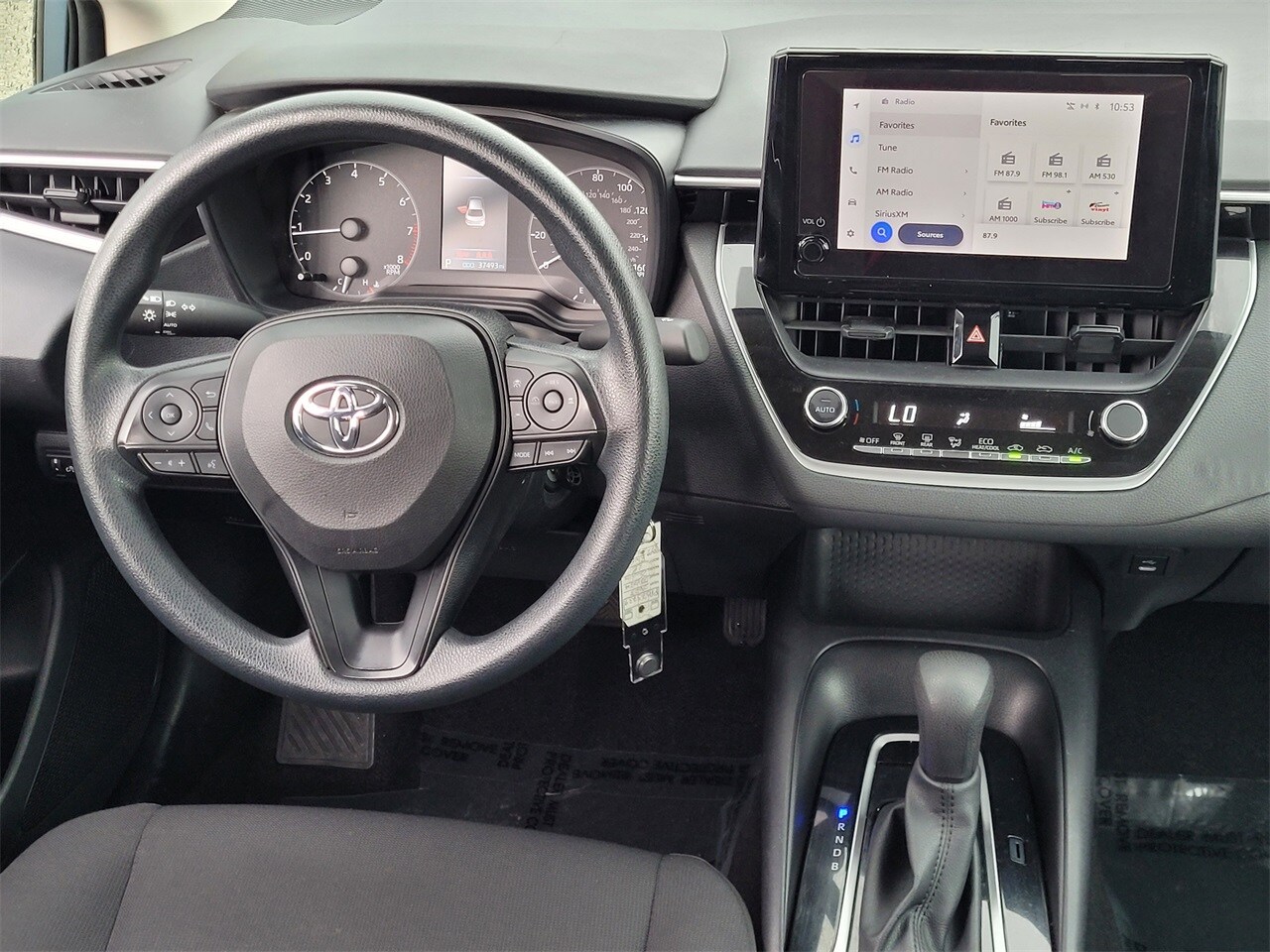 Vehicle image 10 of 25