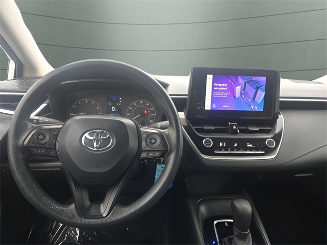 Vehicle image 20 of 25