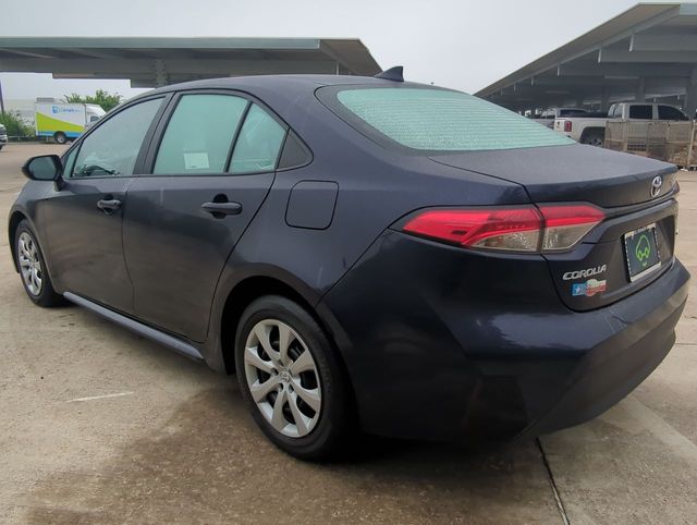 Vehicle image 8 of 31