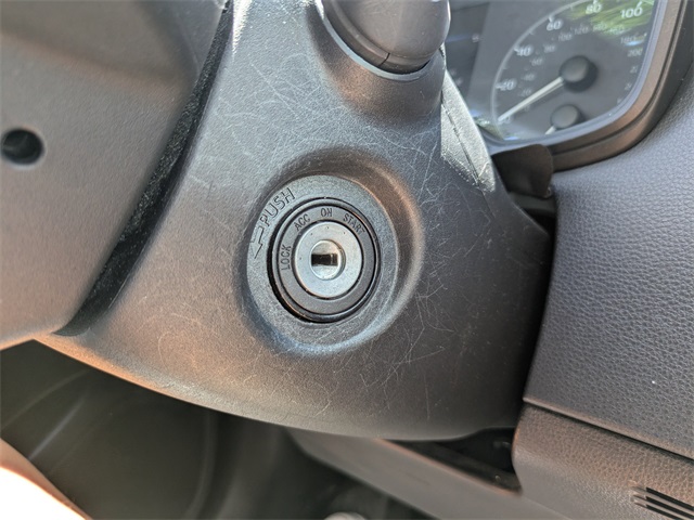Vehicle image 27 of 28