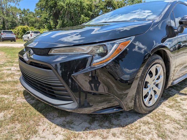 Vehicle image 1 of 28