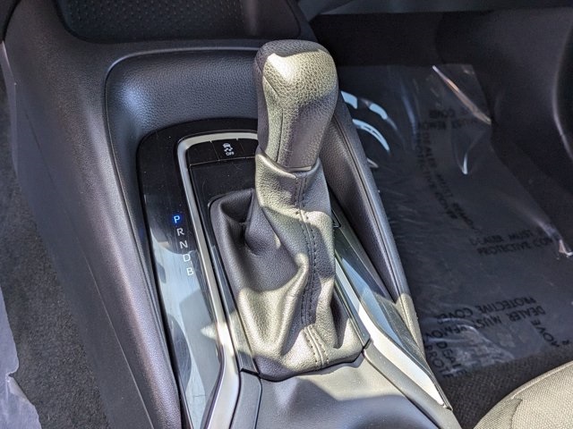 Vehicle image 23 of 25