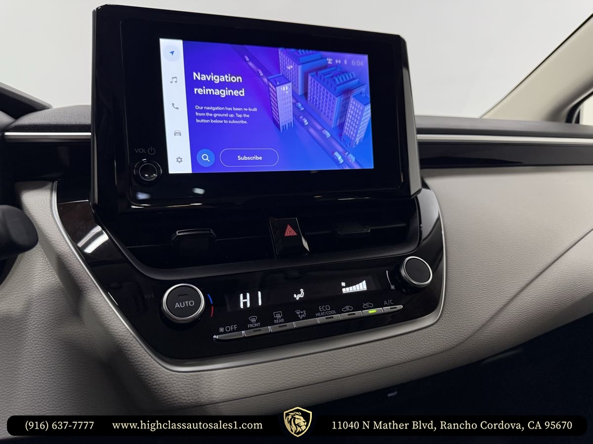 Vehicle image 40 of 62