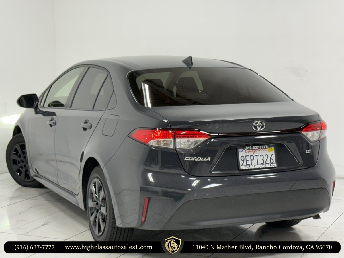 Vehicle image 6 of 62