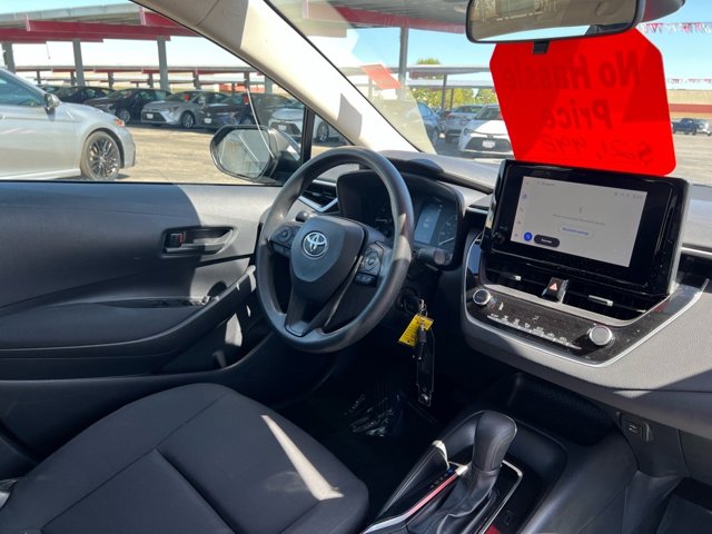 Vehicle image 20 of 29