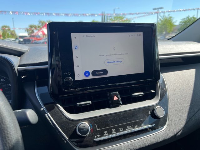 Vehicle image 11 of 29