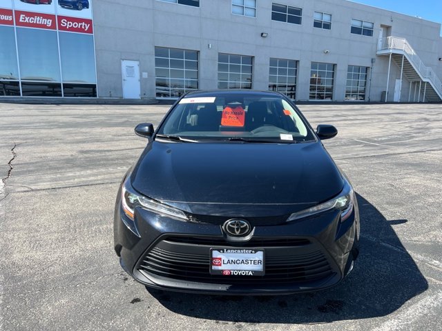 Vehicle image 4 of 29