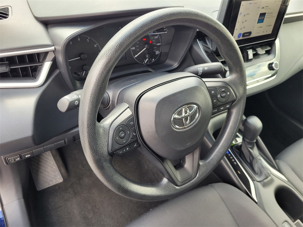 Vehicle image 26 of 27