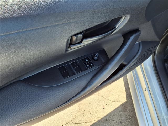 Vehicle image 12 of 20