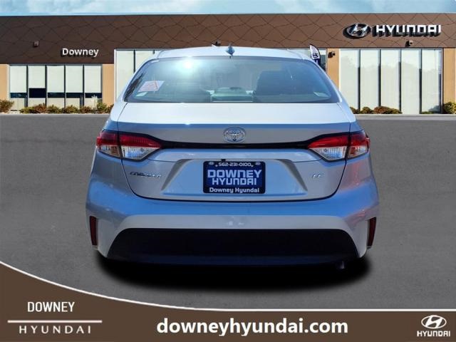 Vehicle image 4 of 20