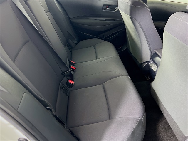 Vehicle image 26 of 41