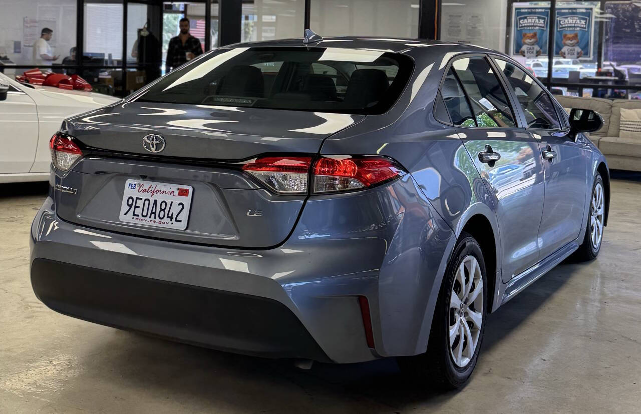 2023 Toyota Corolla LE Image 5 of 25