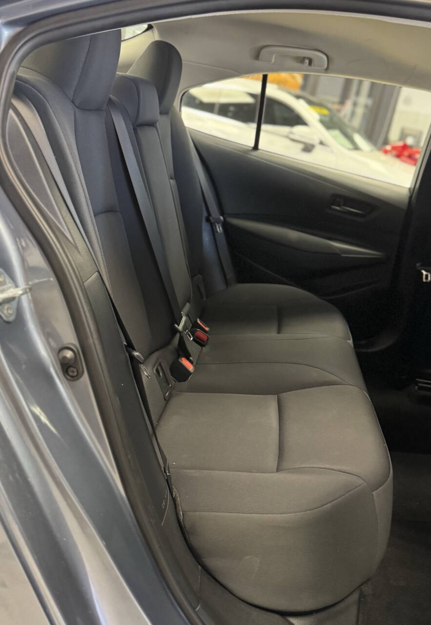 2023 Toyota Corolla LE Image 11 of 25