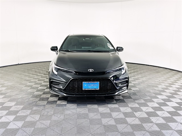 Vehicle image 3 of 25