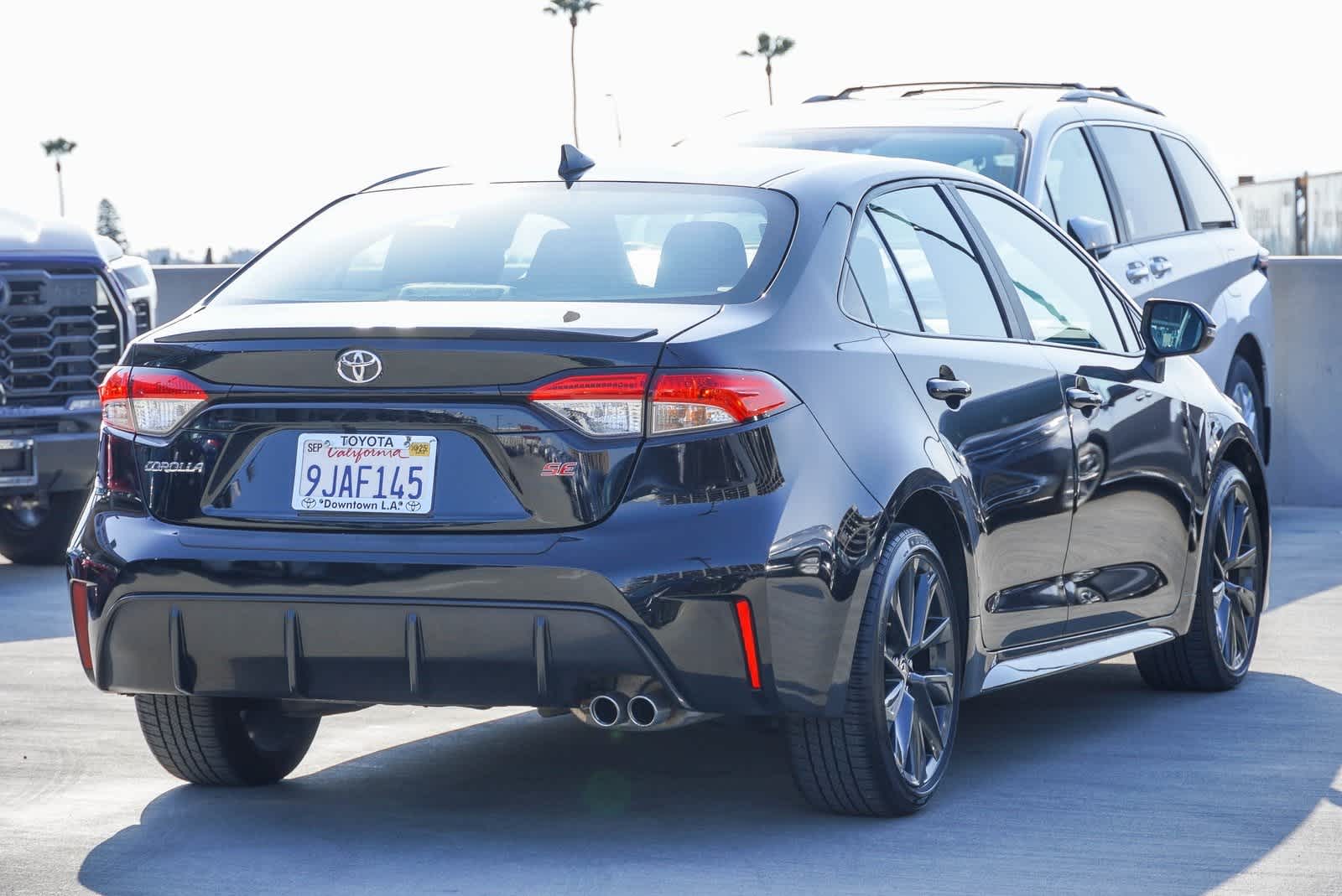 Vehicle image 2 of 27