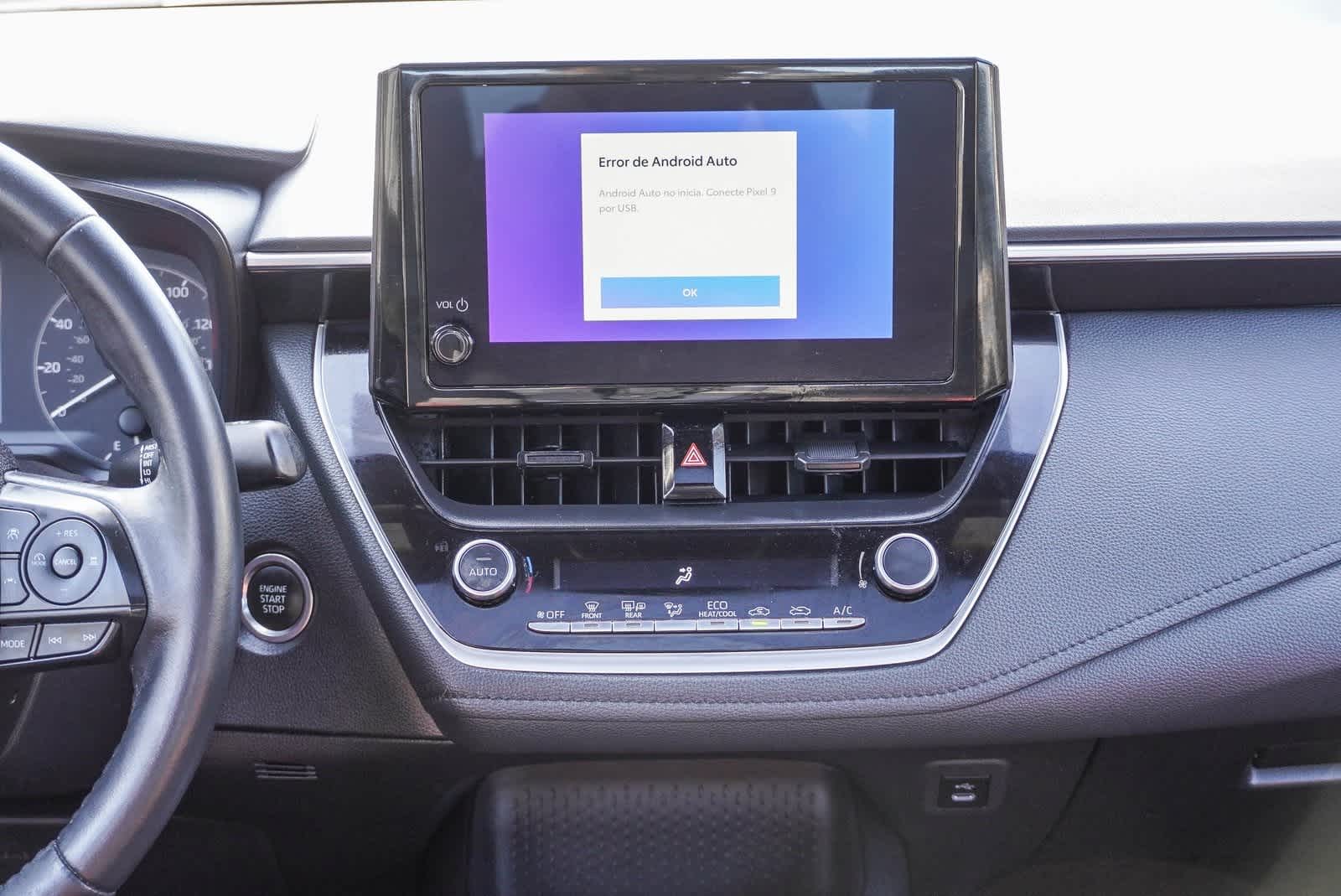 Vehicle image 14 of 27
