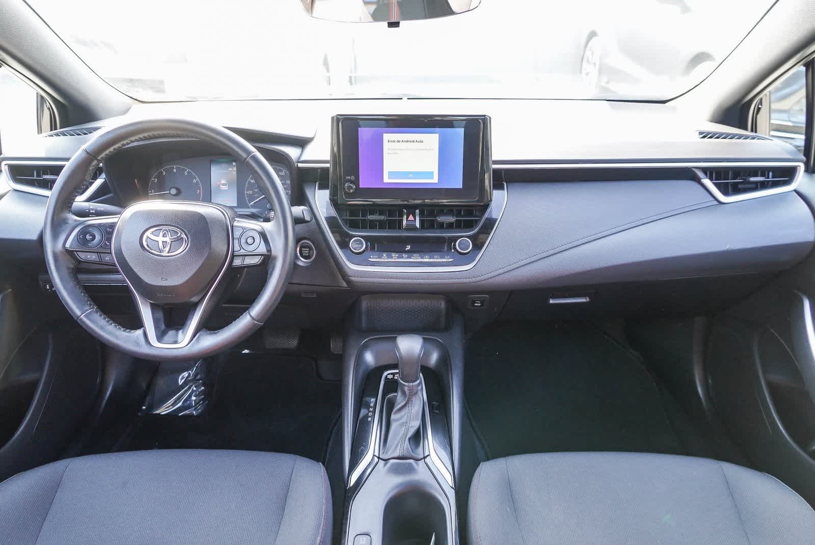 Vehicle image 13 of 27