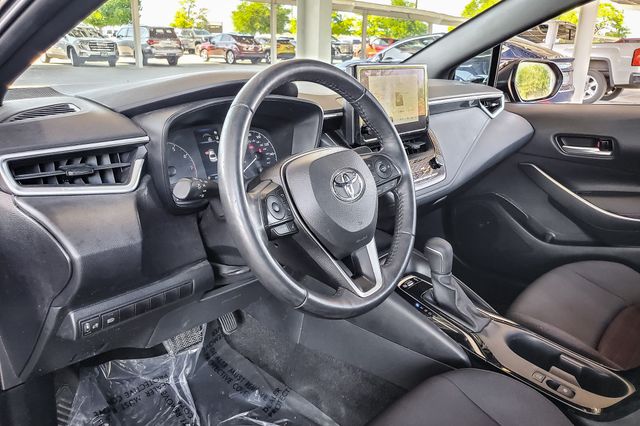 Vehicle image 2 of 24