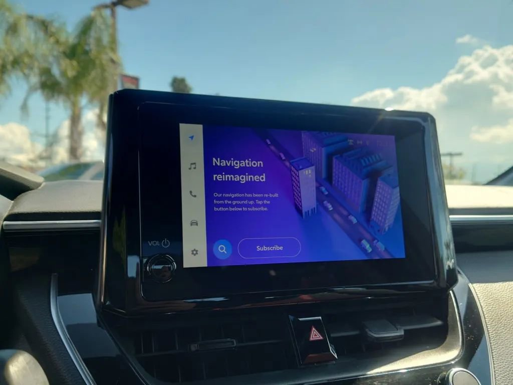 Vehicle image 27 of 30