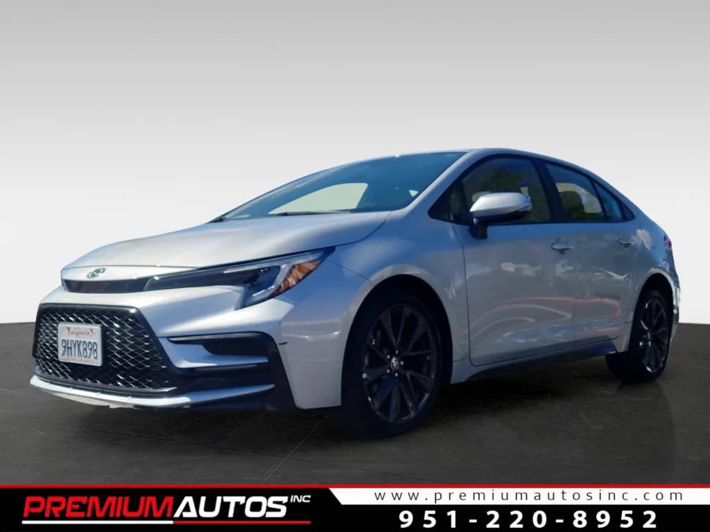 Vehicle image 1 of 30