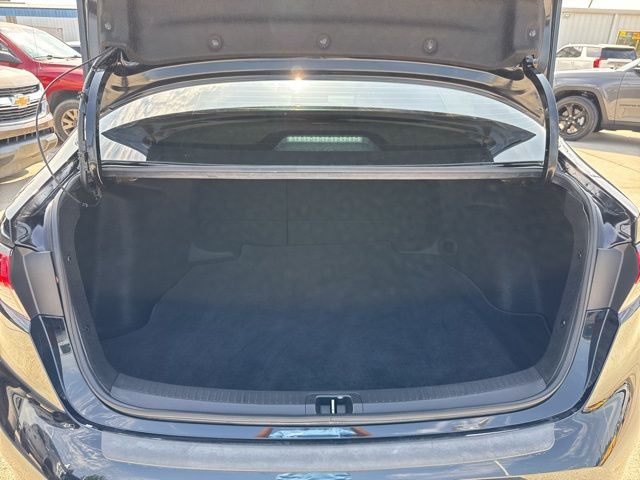 Vehicle image 33 of 33