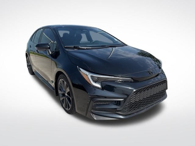 Vehicle image 3 of 33