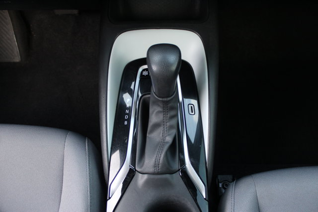 Vehicle image 15 of 28