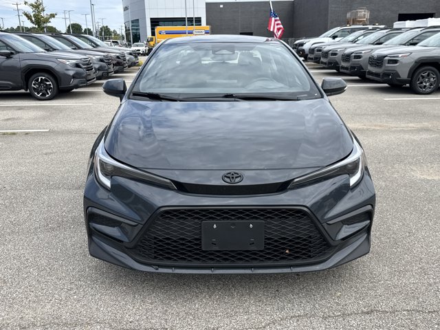 2023 Toyota Corolla SE Image 2 of 24