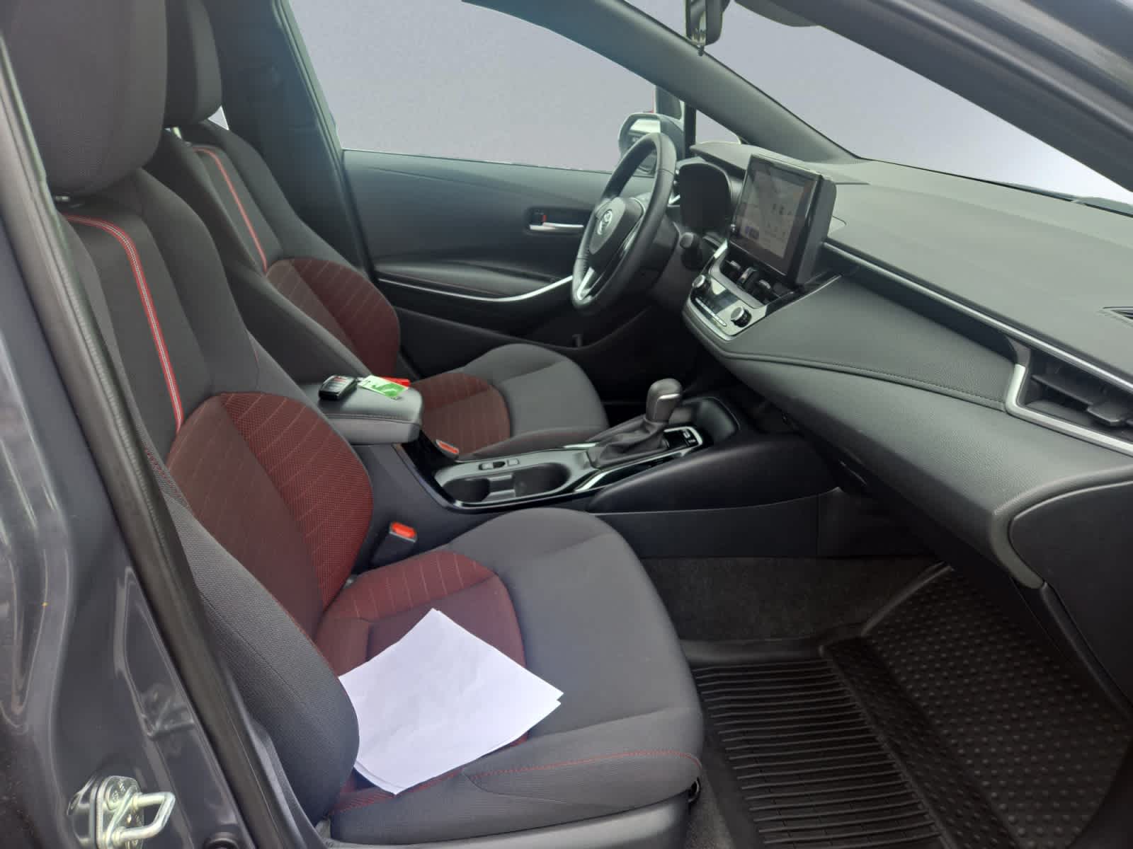 Vehicle image 20 of 25
