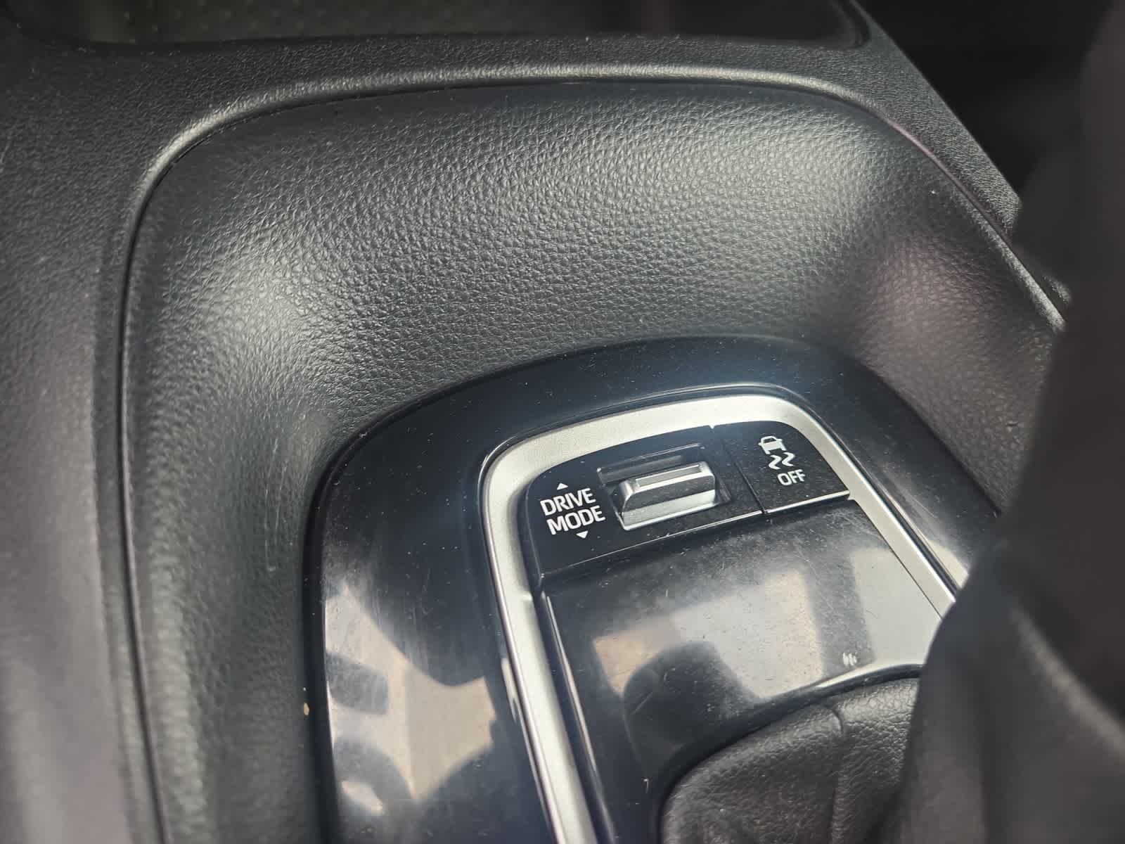 Vehicle image 25 of 25
