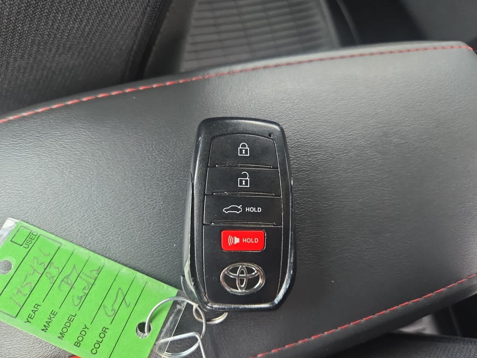Vehicle image 12 of 25