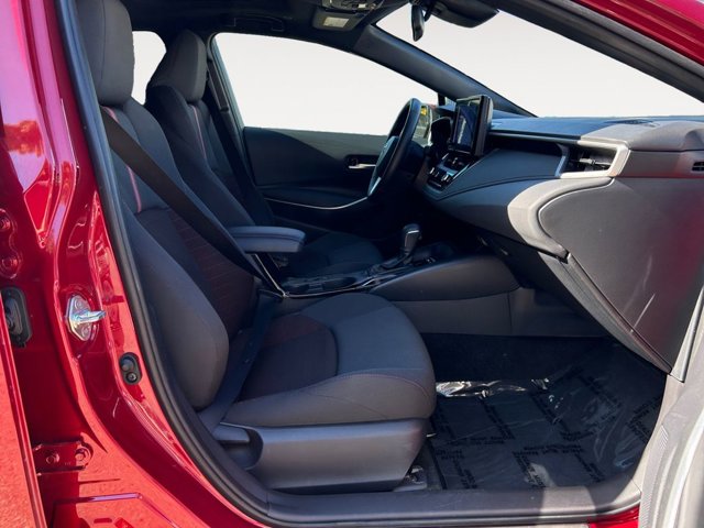 Vehicle image 9 of 36