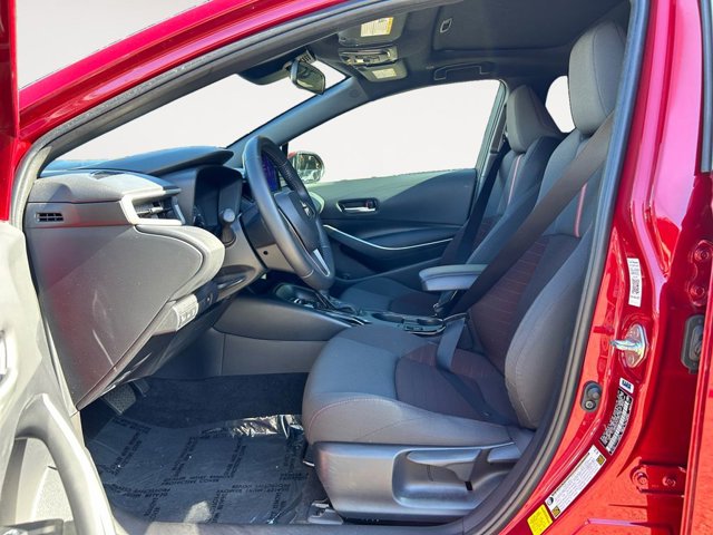Vehicle image 14 of 36