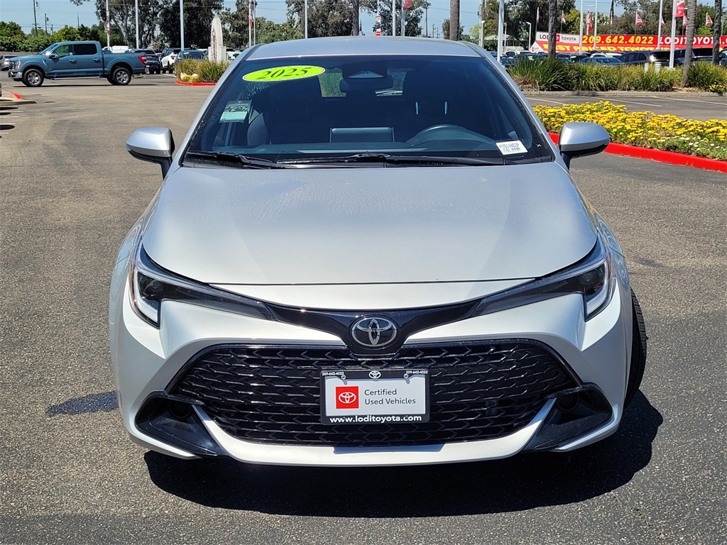 Vehicle image 3 of 27
