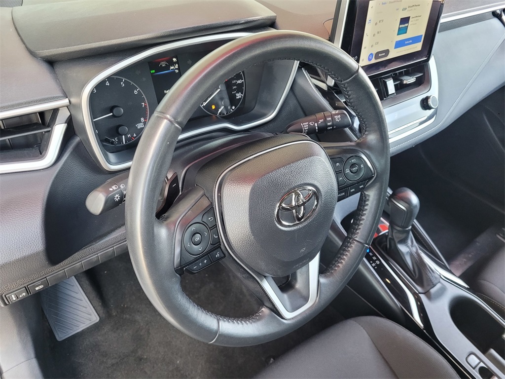 Vehicle image 26 of 27