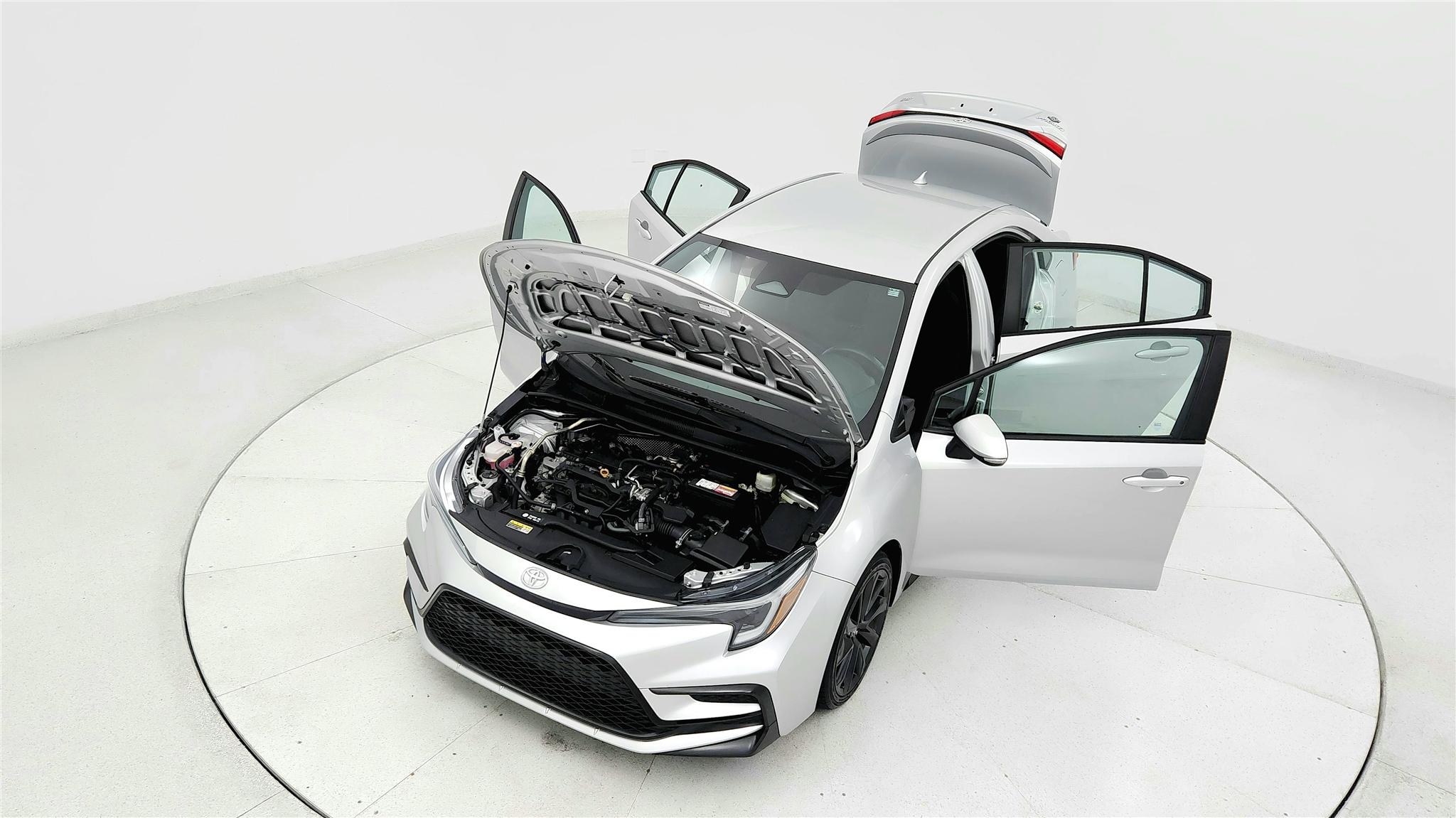 2023 Toyota Corolla SE Image 3 of 44